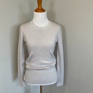 Banana Republic Gray 100% Merino Wool Crewneck Sweater w/Back Buttons